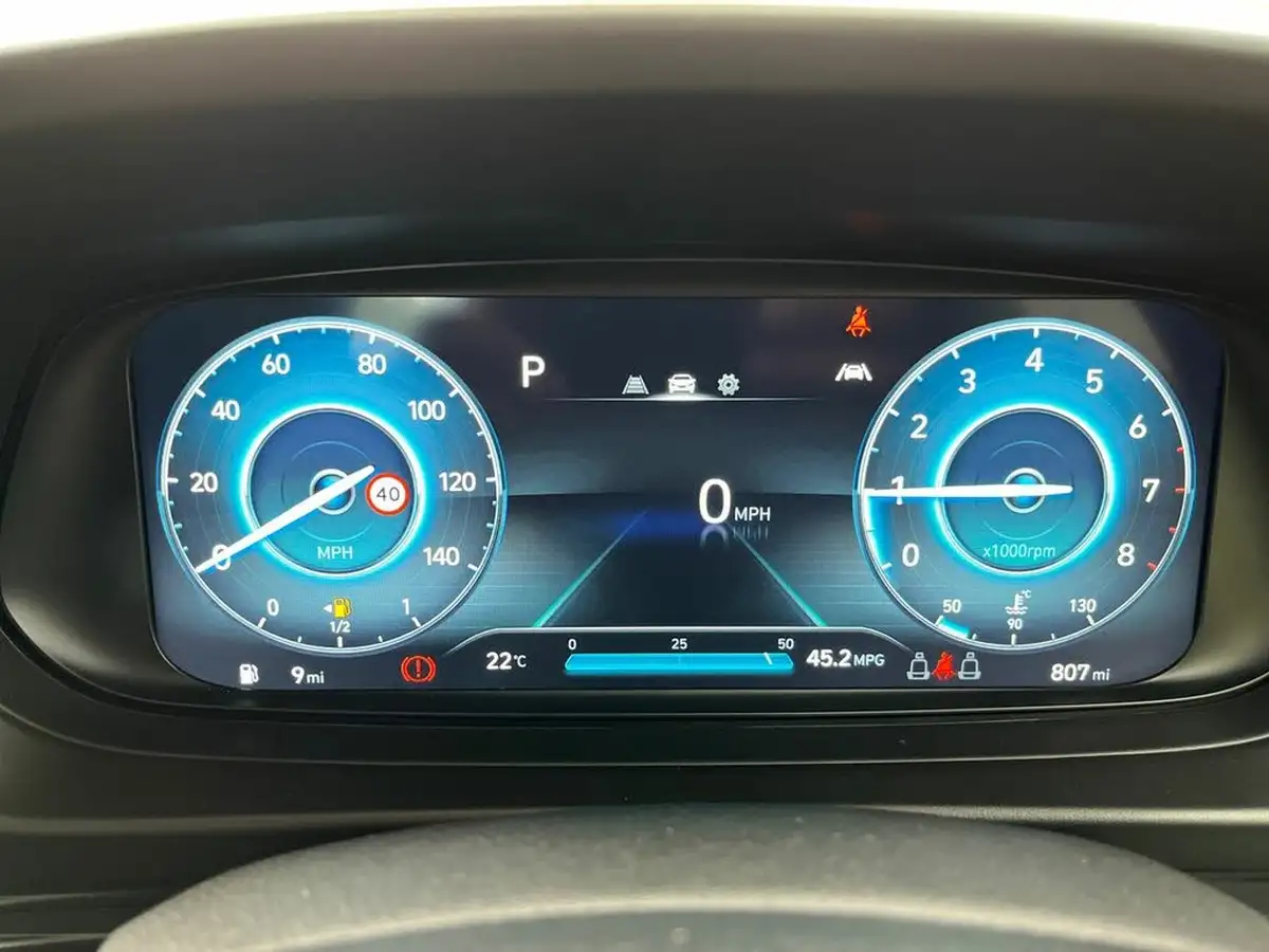 2022-hyundai-bayon-10-t-gdi-se-connect-dct-big-16