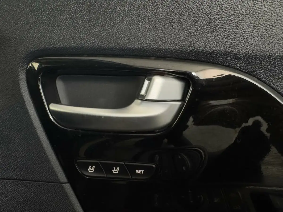 2020-kia-niro-16-gdi-4-big-21