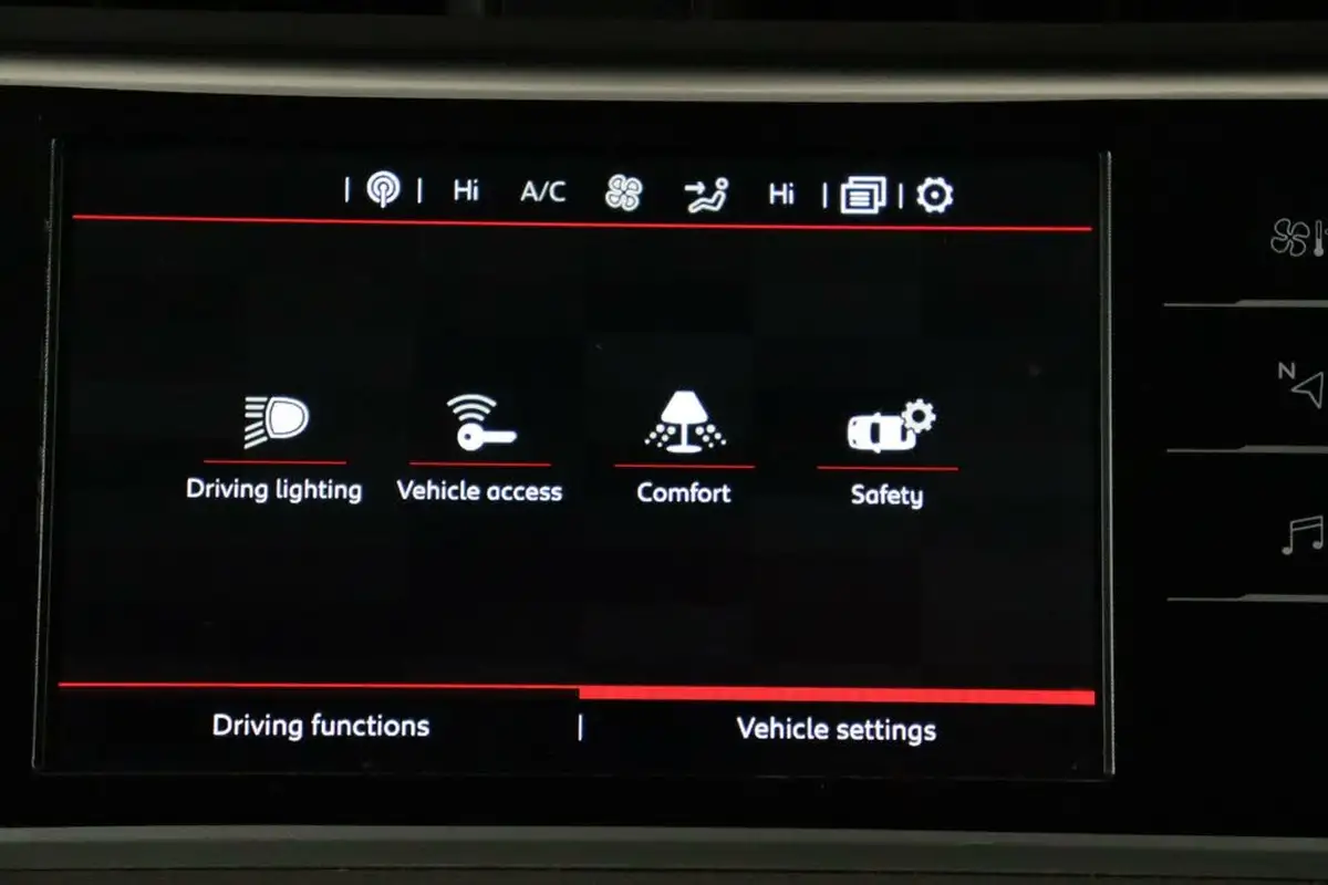 2021-citroen-grand-c4-spacetourer-12-puretech-sense-big-30