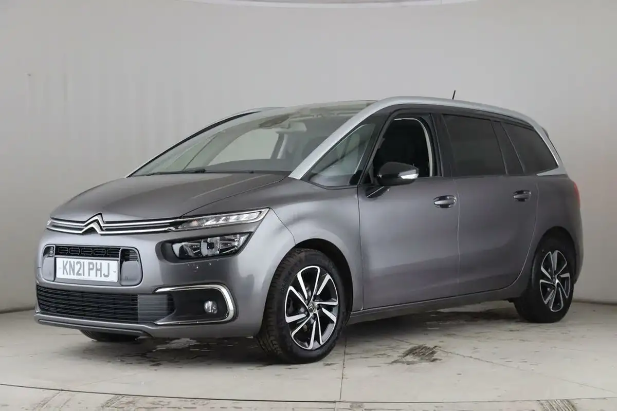 2021-citroen-grand-c4-spacetourer-12-puretech-sense-big-2