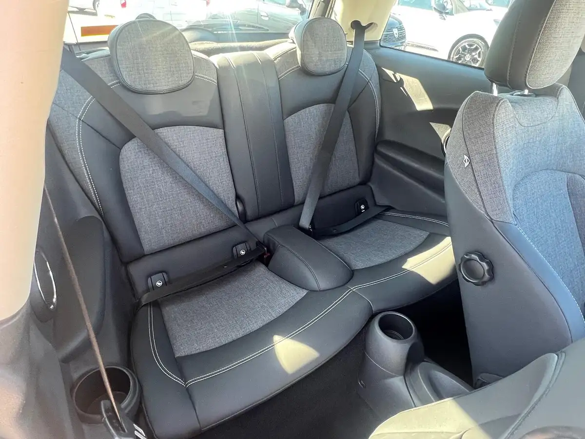 2015-mini-cooper-15-cooper-3d-big-10