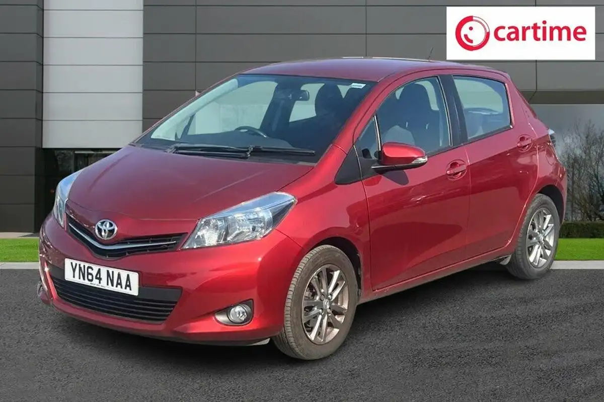 2014-toyota-yaris-133-icon-smart-pack-big-5
