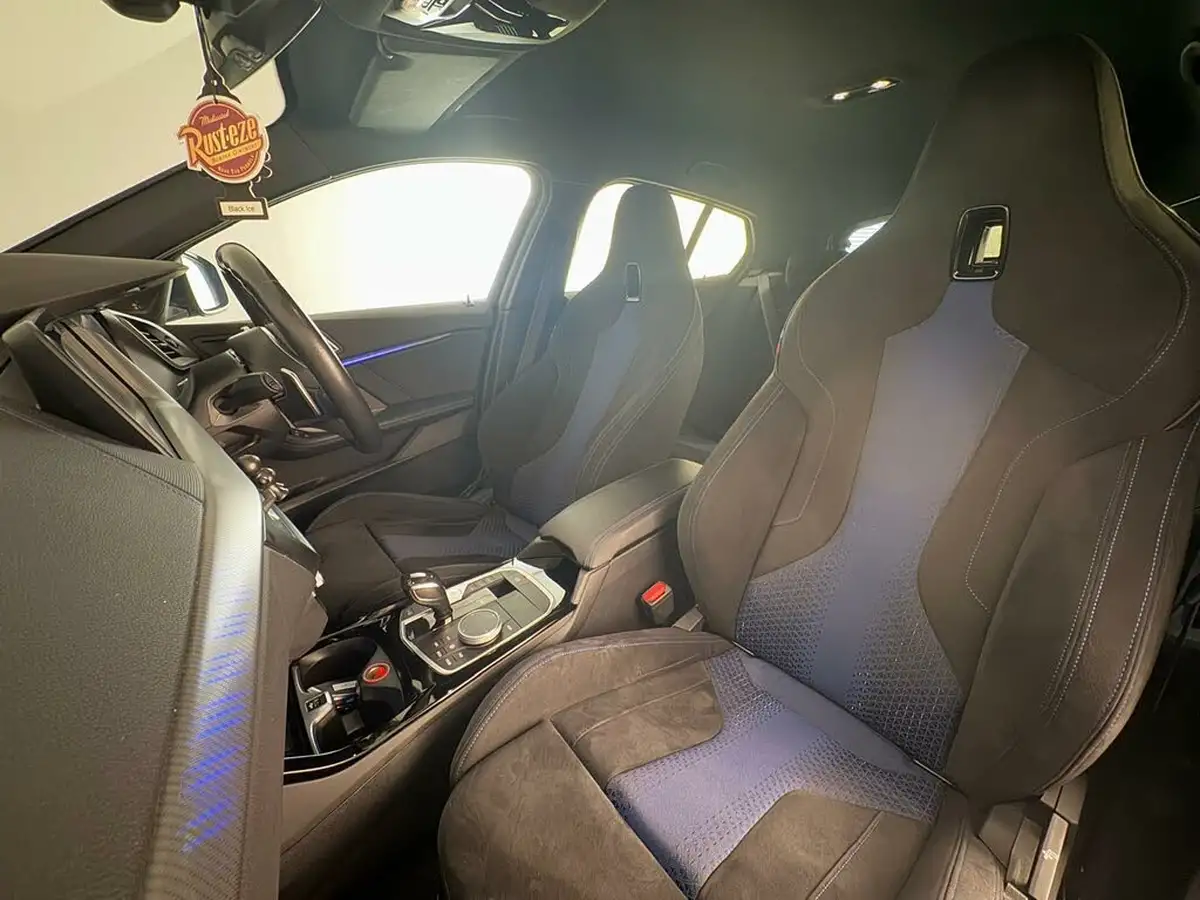 2021-bmw-1-series-20-m135i-xdrive-big-11