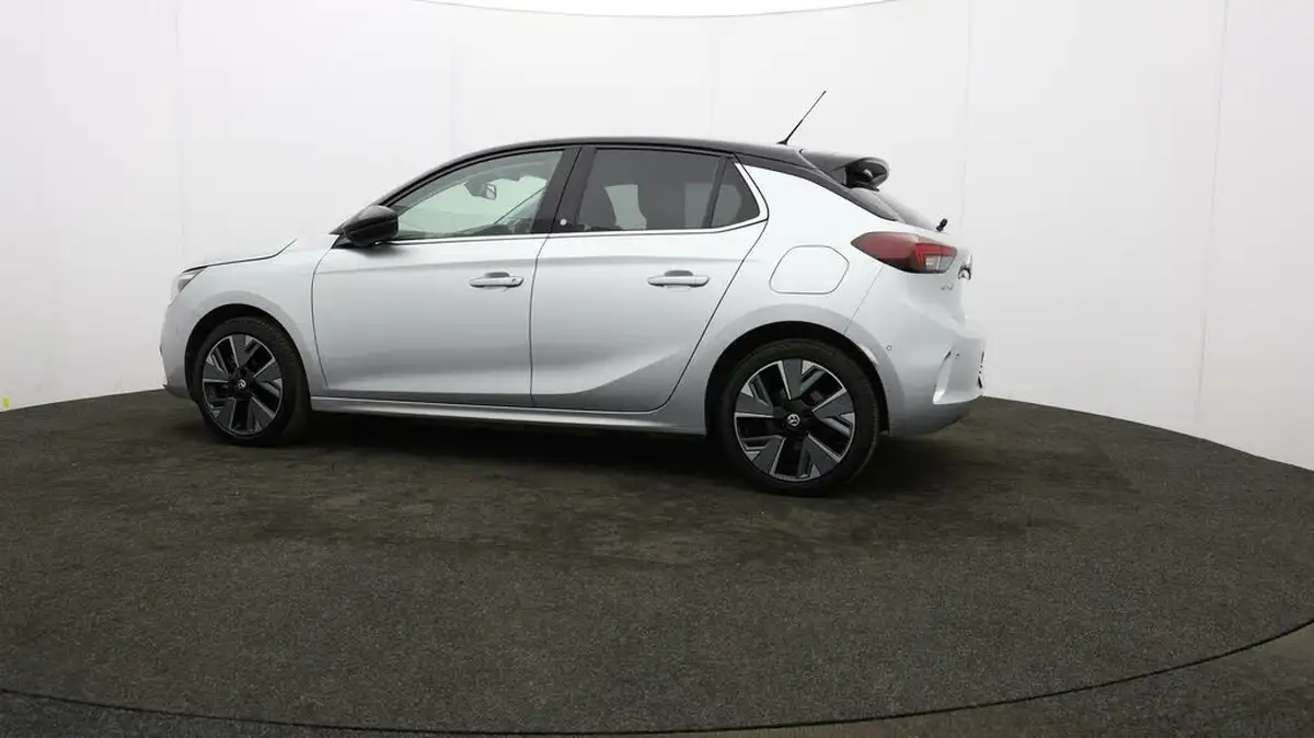 2022-vauxhall-corsa-e-elite-premium-big-63