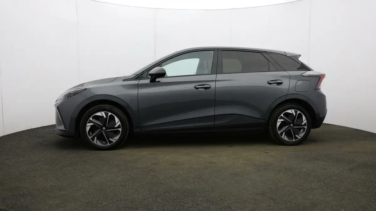 2023-mg-mg4-e-trophy-ev-203ps-long-big-62