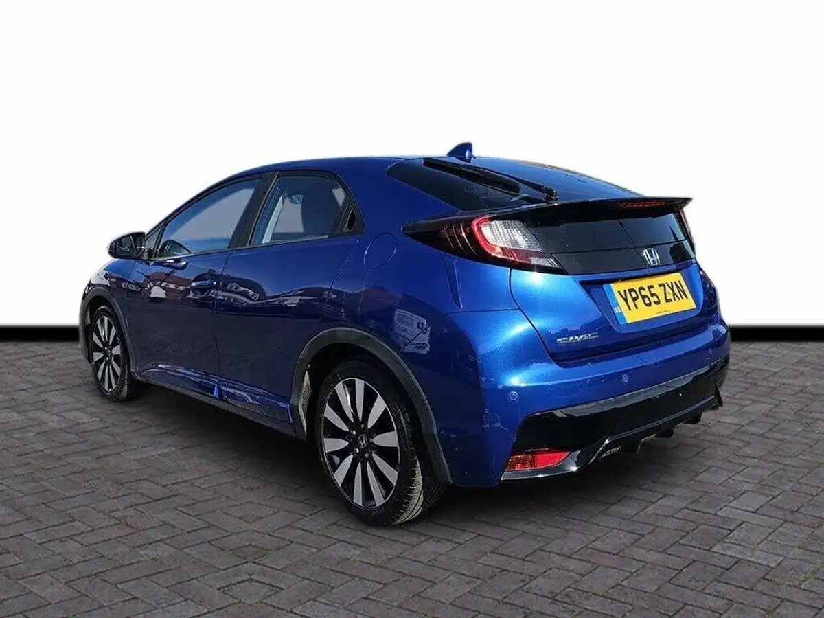 2015-honda-civic-18-se-plus-honda-connect-hatchback-auto-big-6