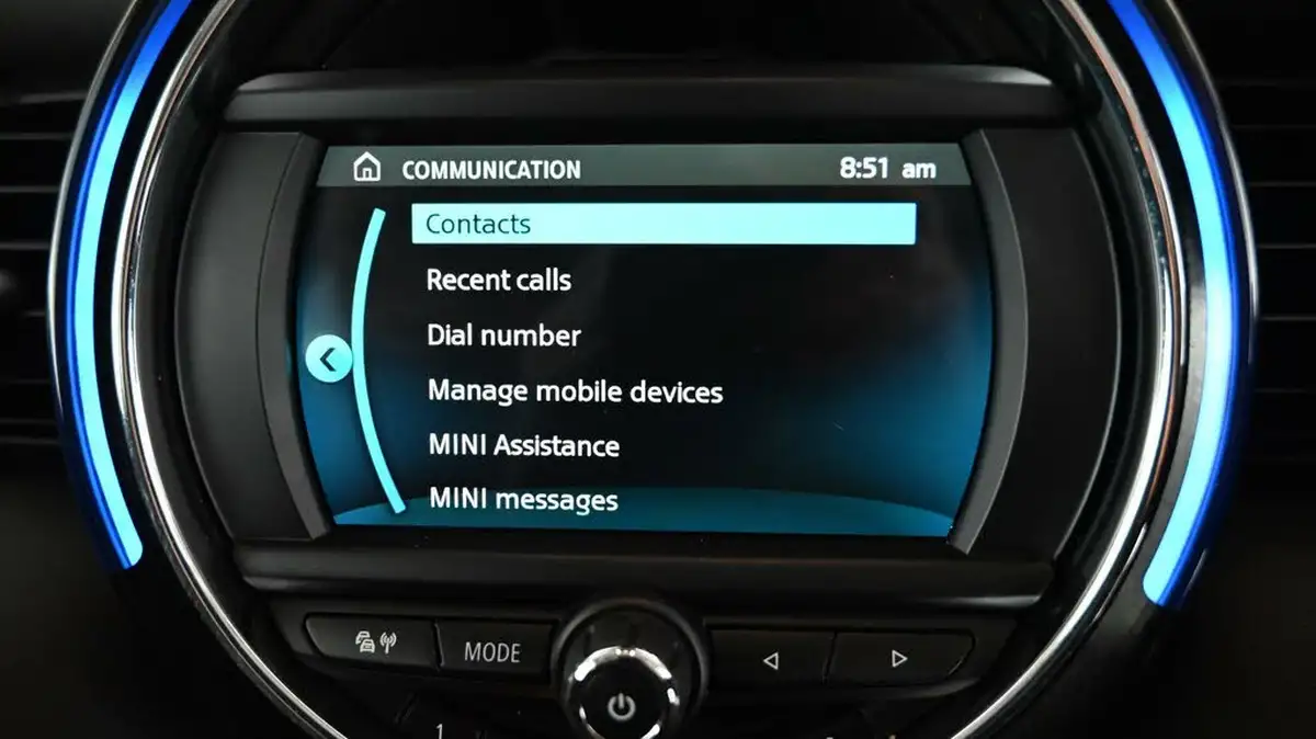 2019-mini-cooper-15-cooper-classic-hatchback-3d-auto-big-24