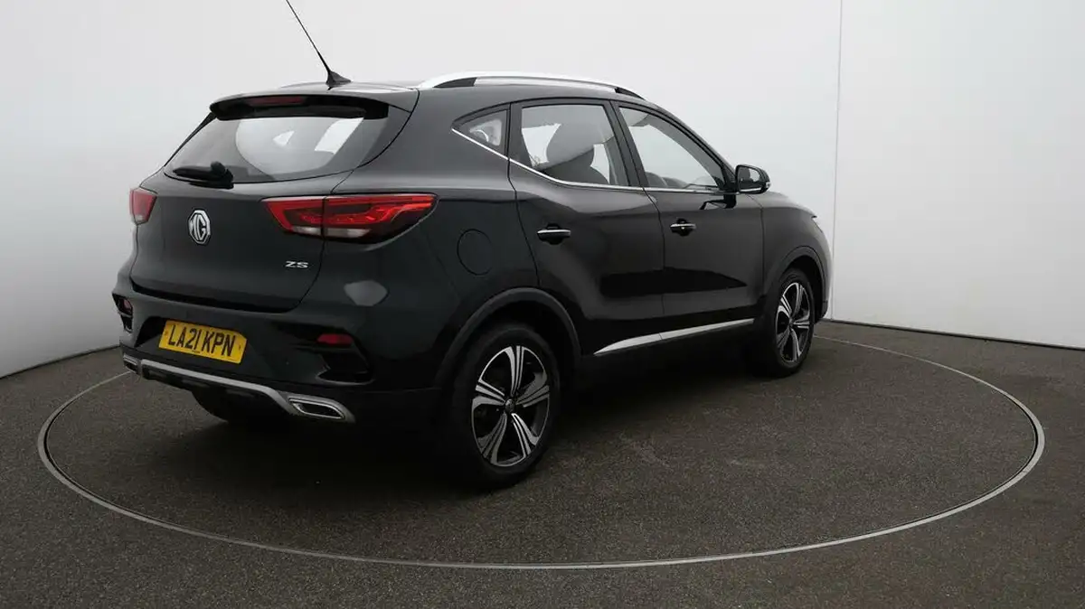 2021-mg-zs-suv-10t-gdi-excite-big-7