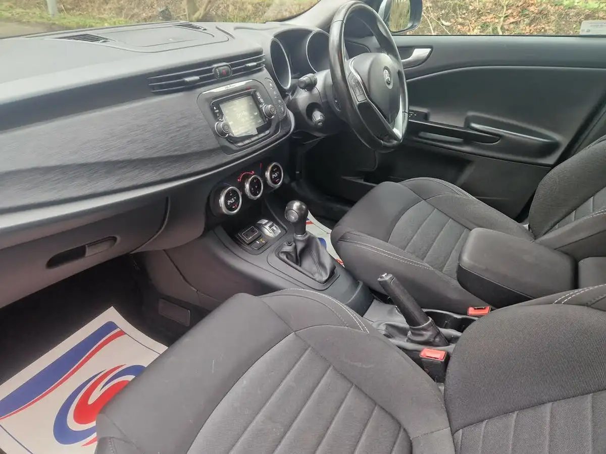 2018-alfa-romeo-giulietta-16jtdm-2-super-alfa-tct-big-11