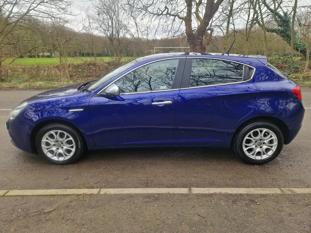 2018-alfa-romeo-giulietta-16jtdm-2-super-alfa-tct-big-7