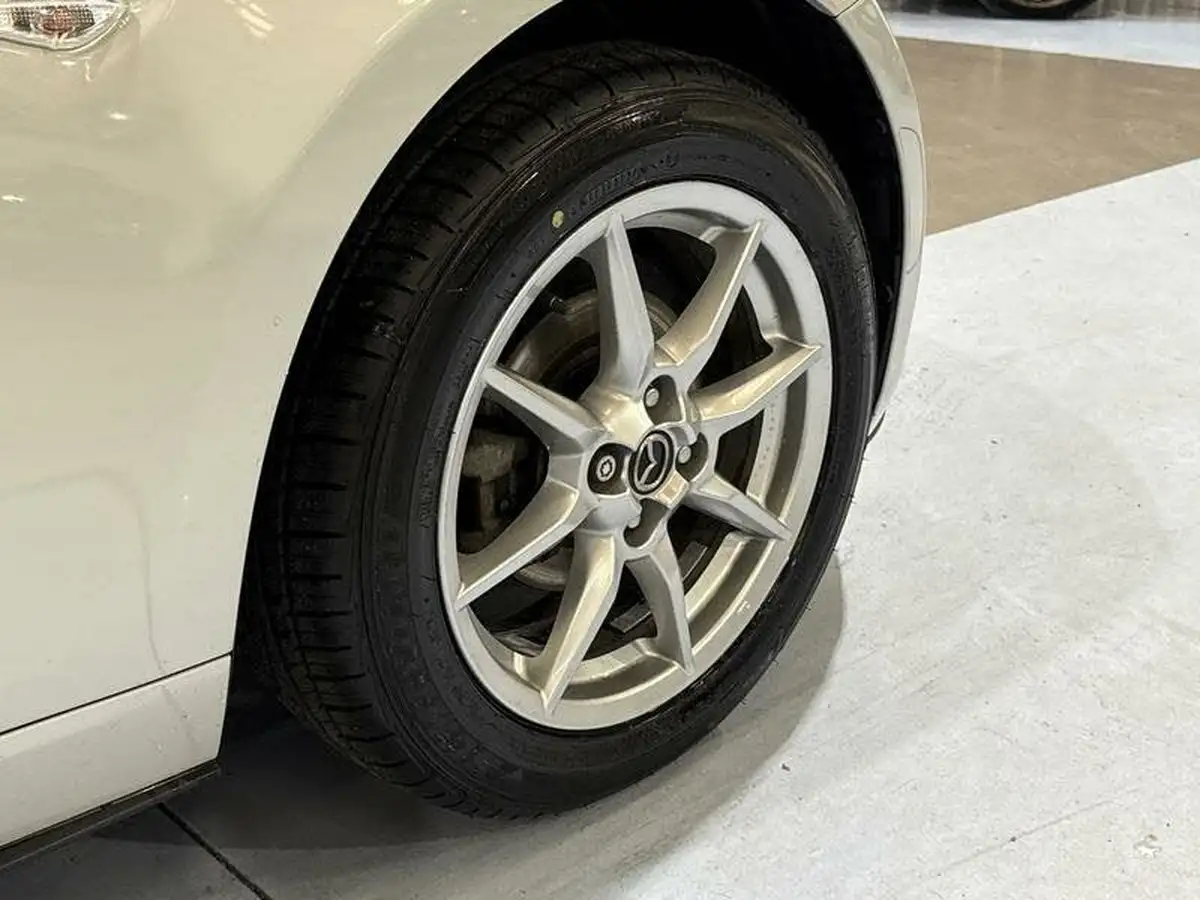 2018-mazda-mx-5-15-se-l-rf-big-3