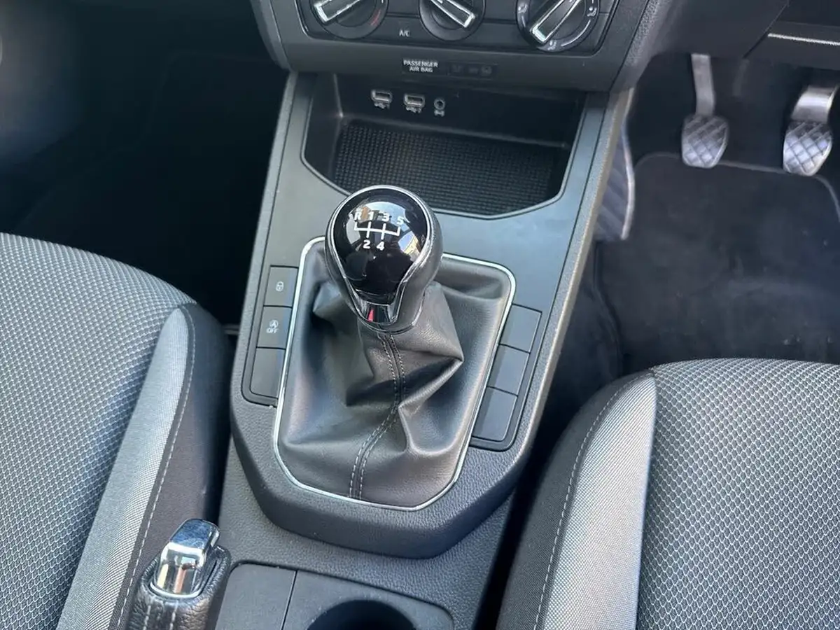 2019-seat-ibiza-10-mpi-se-technology-big-27