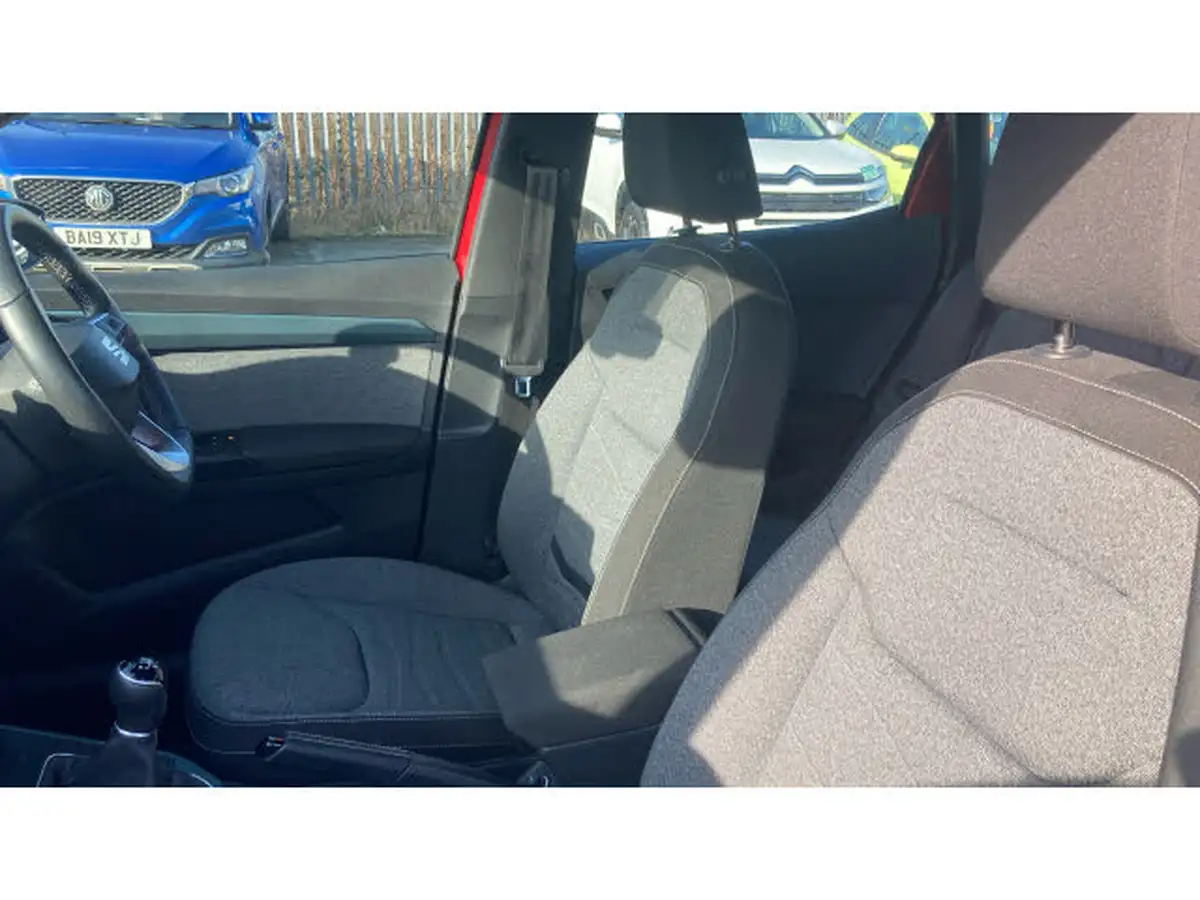 2023-seat-arona-10-tsi-xperience-big-25