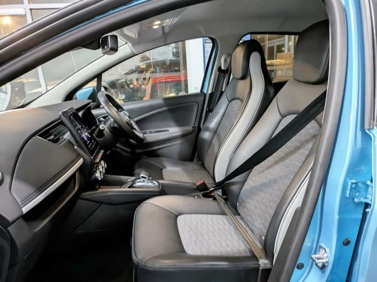 2022-renault-zoe-e-gt-line-big-11