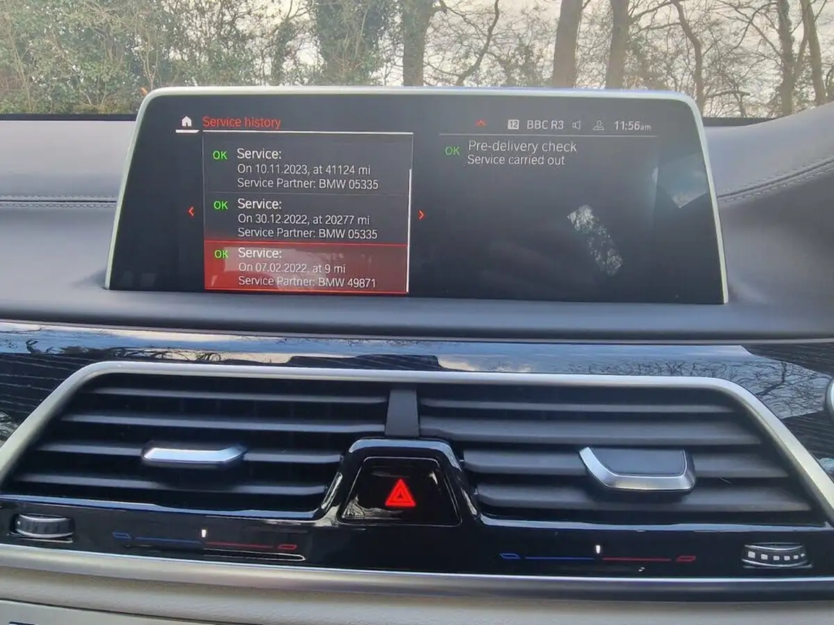 2022-bmw-7-series-30td-730d-m-sport-big-43