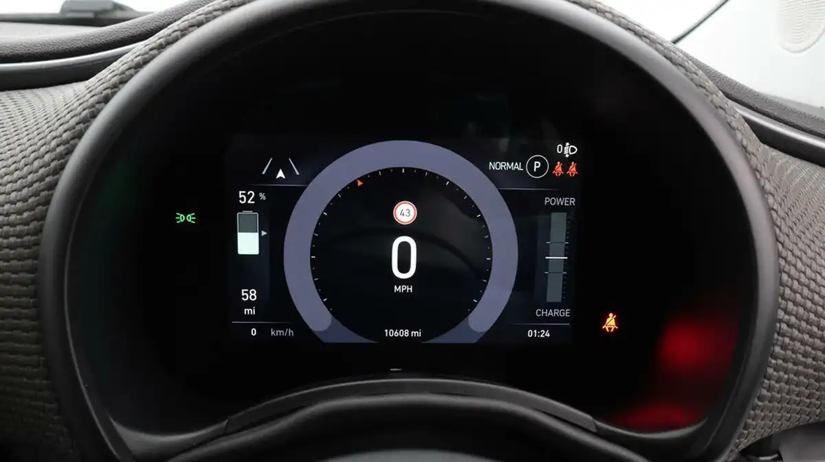 2021-fiat-500c-e-la-prima-big-10