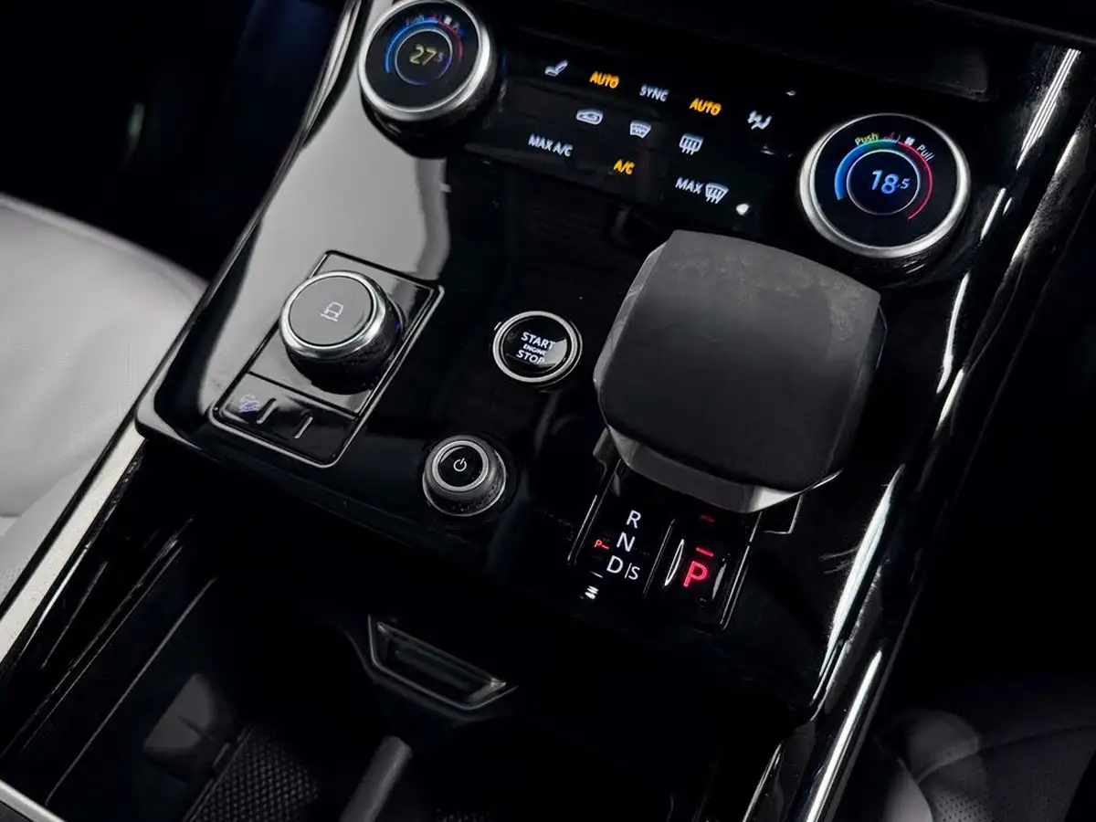 2023-land-rover-range-rover-sport-30-d300-dynamic-se-big-28