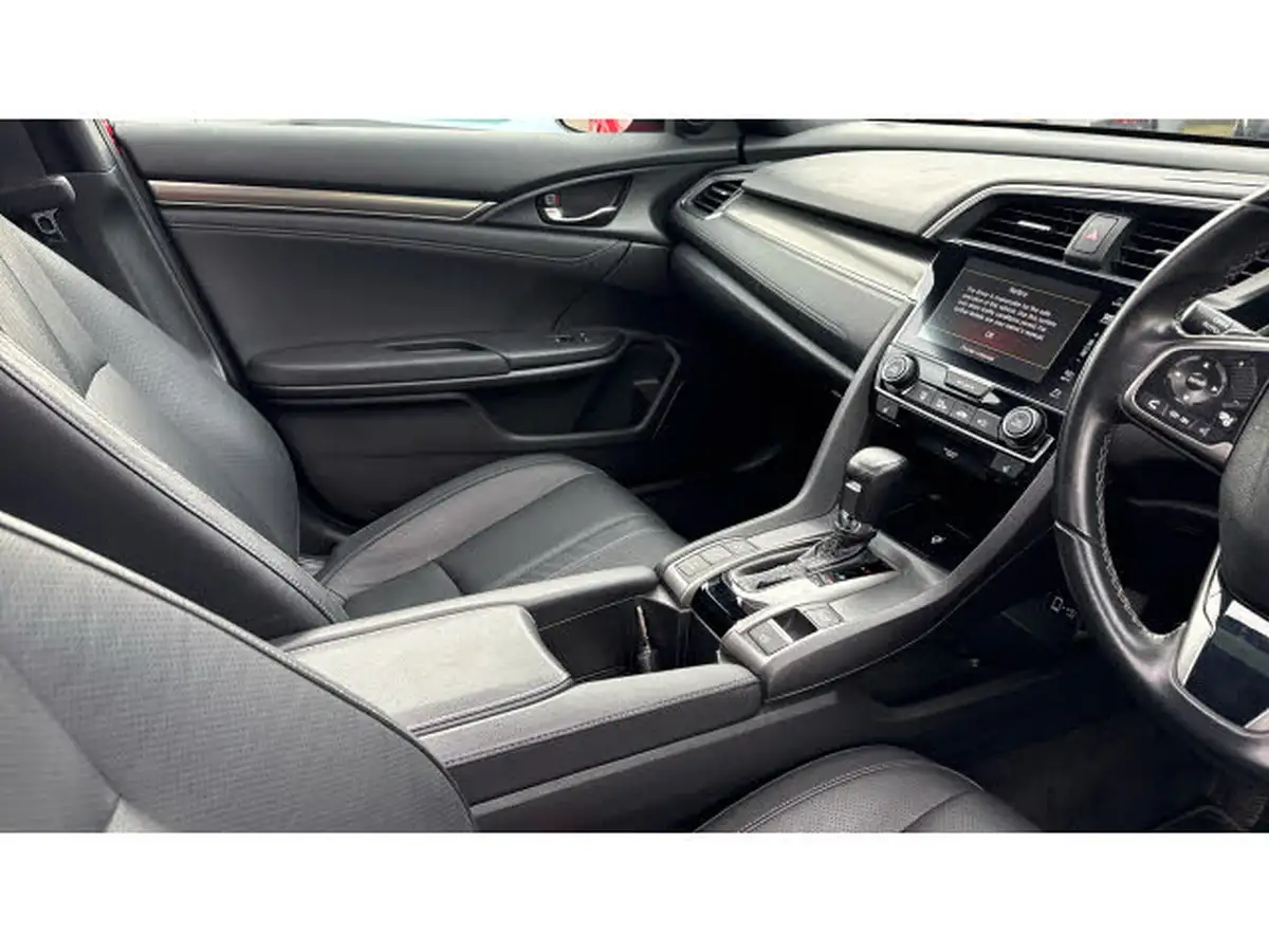 2019-honda-civic-10-vtec-turbo-ex-ss-hatchback-5d-cvt-big-13