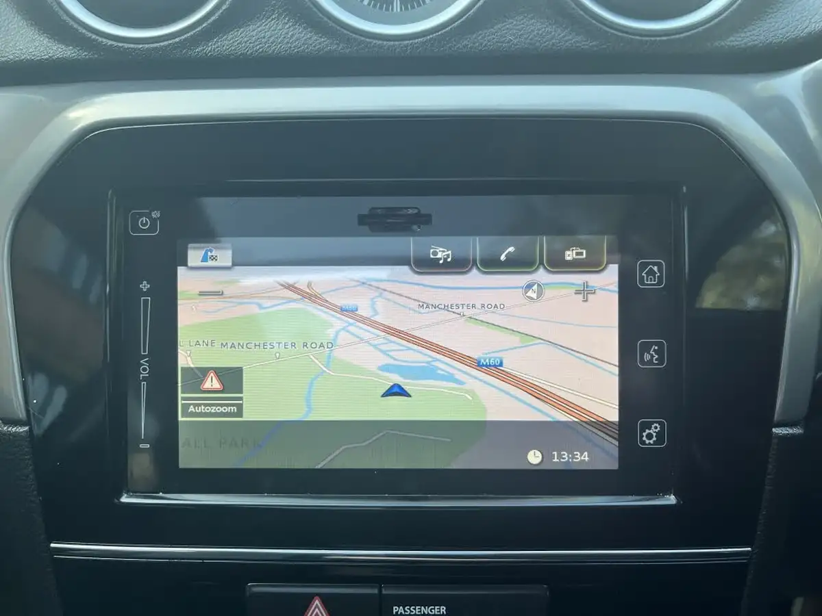 2018-suzuki-vitara-16-sz5-big-16