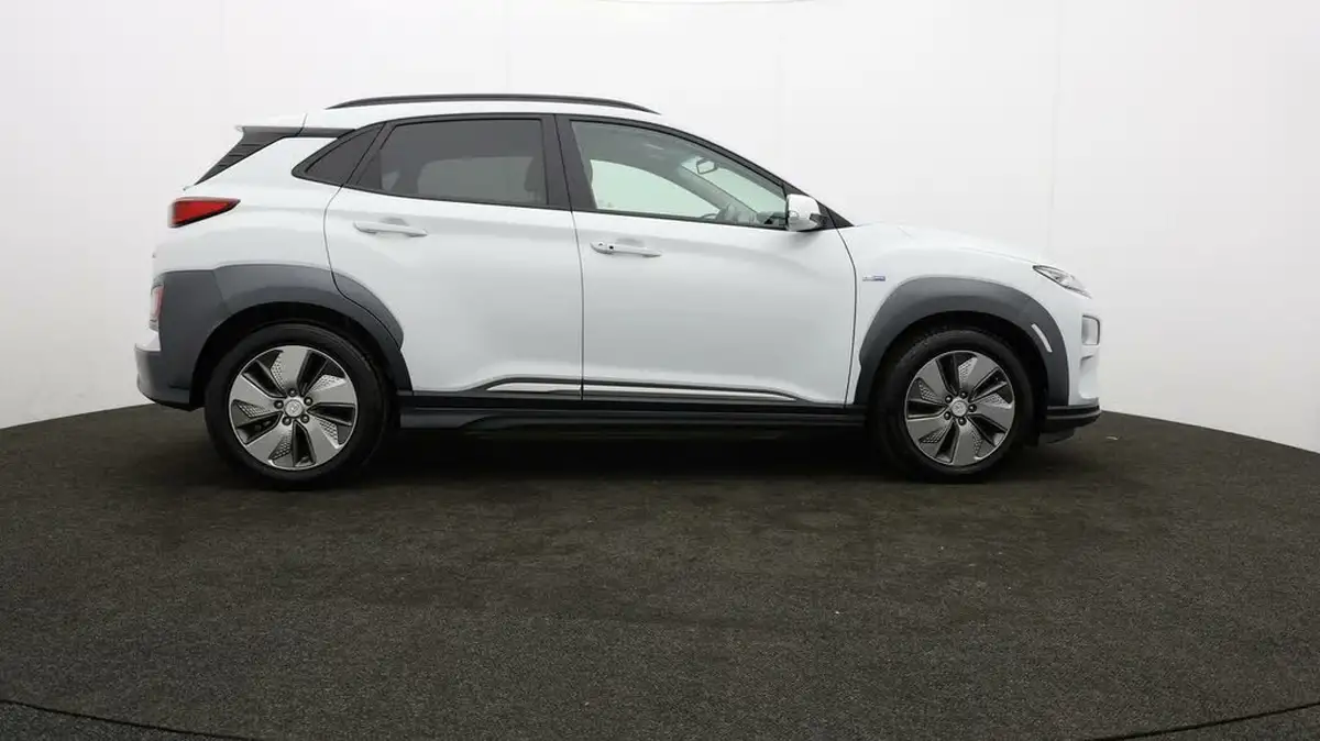 2019-hyundai-kona-e-premium-se-64kwh-big-29