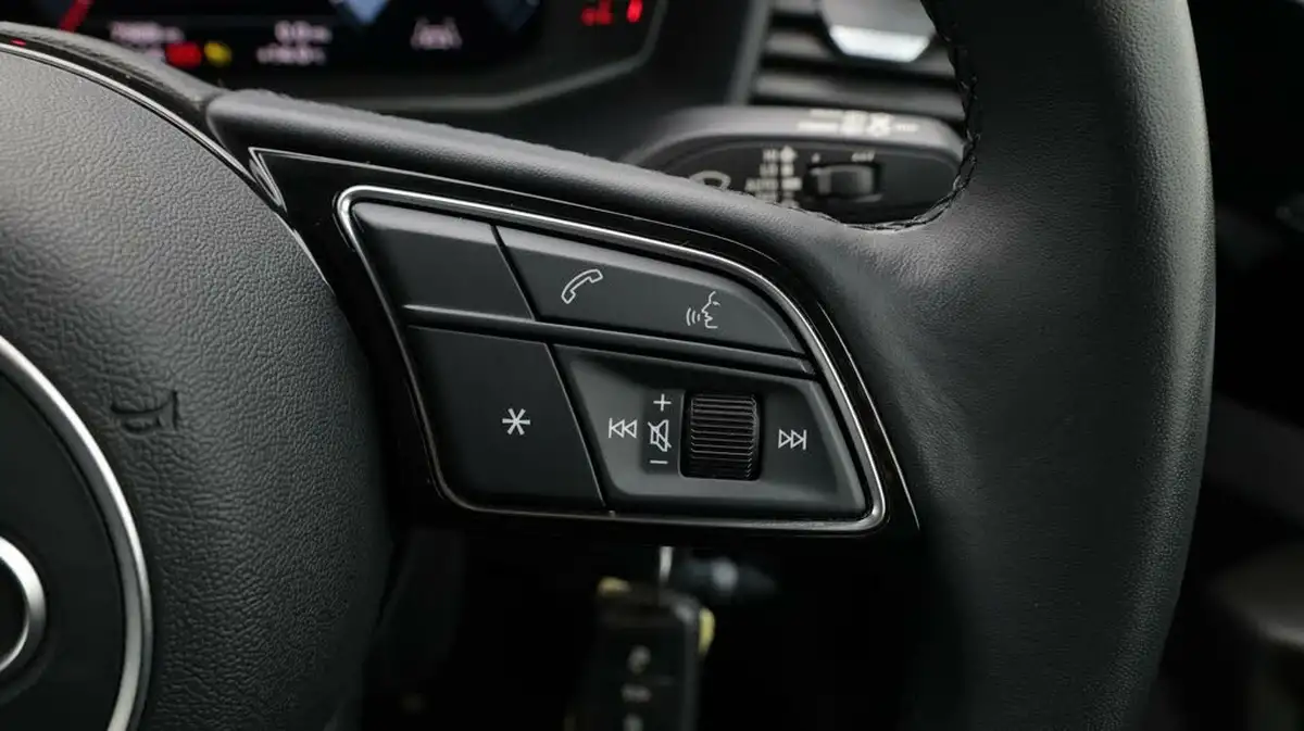 2022-audi-a1-10-25-tfsi-sport-big-25