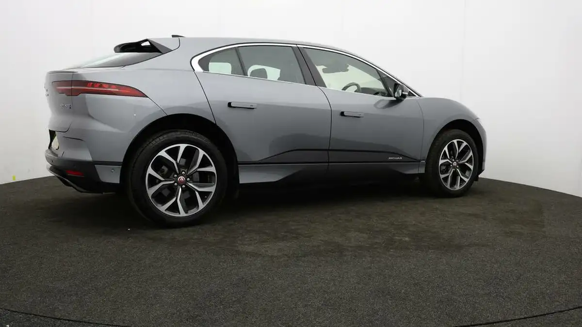 2021-jaguar-i-pace-ev400-hse-big-29