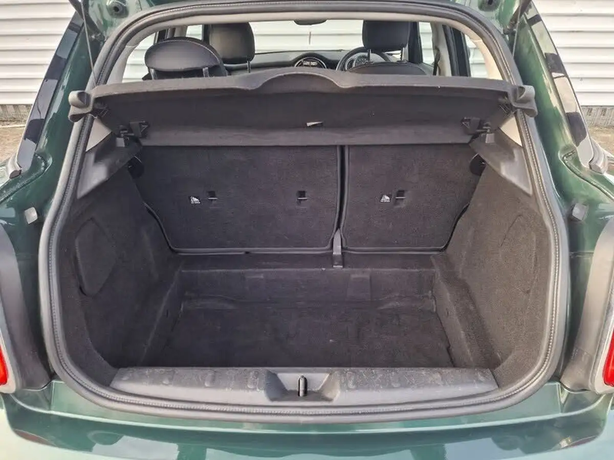 2015-mini-cooper-12-one-ss-5d-big-11
