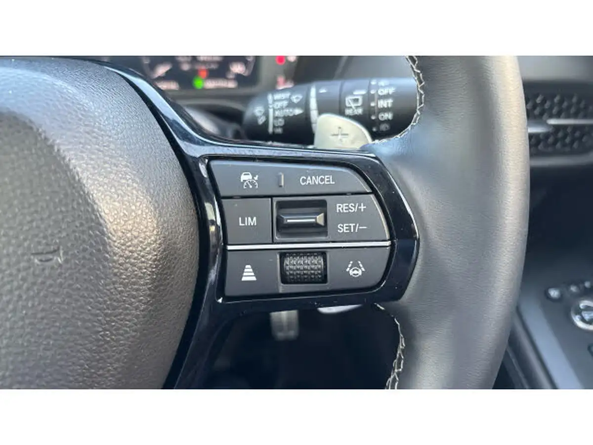 2024-honda-zr-v-20-i-mmd-advance-big-22