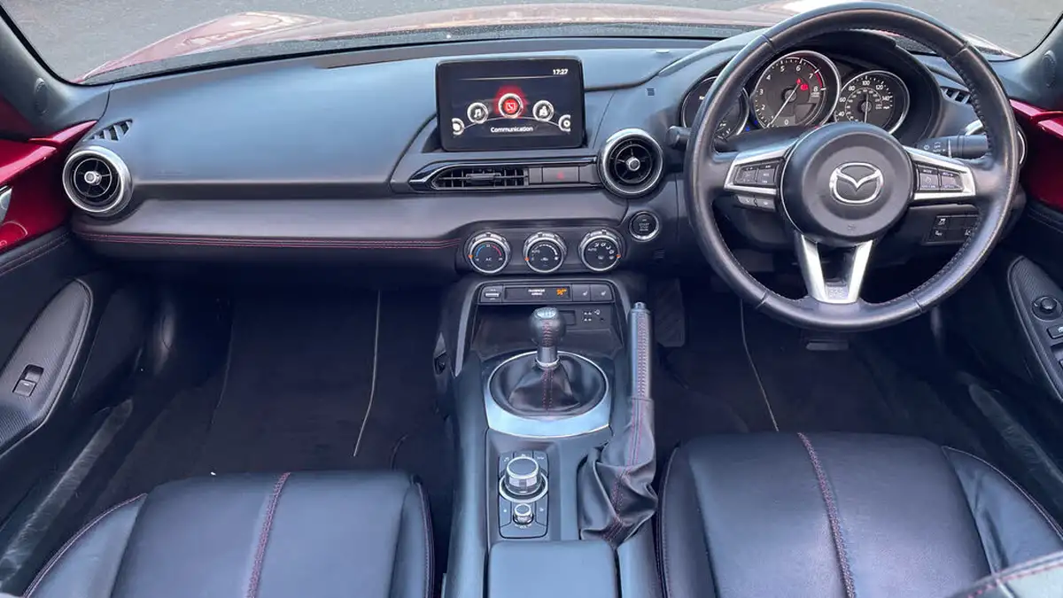 2018-mazda-mx-5-20-sport-rf-big-10