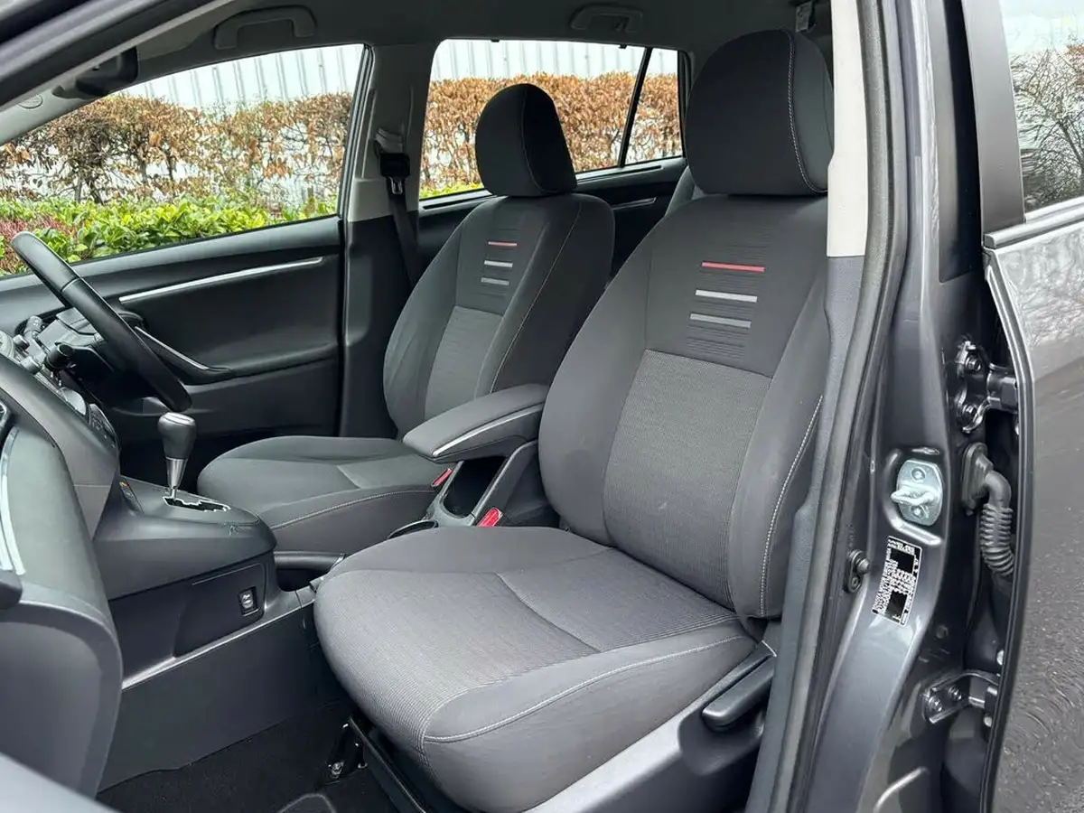 2018-toyota-verso-18-v-matic-icon-big-14