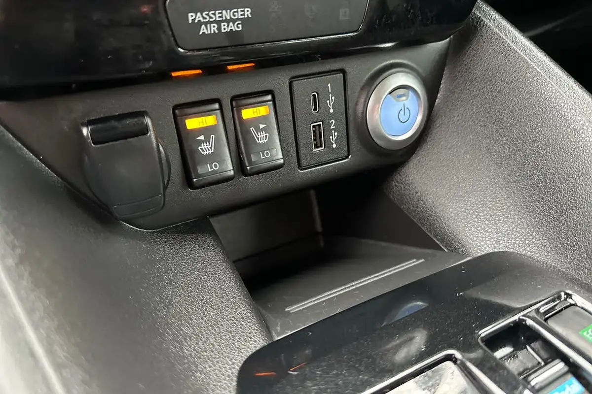 2021-nissan-leaf-e-e-n-connecta-big-7