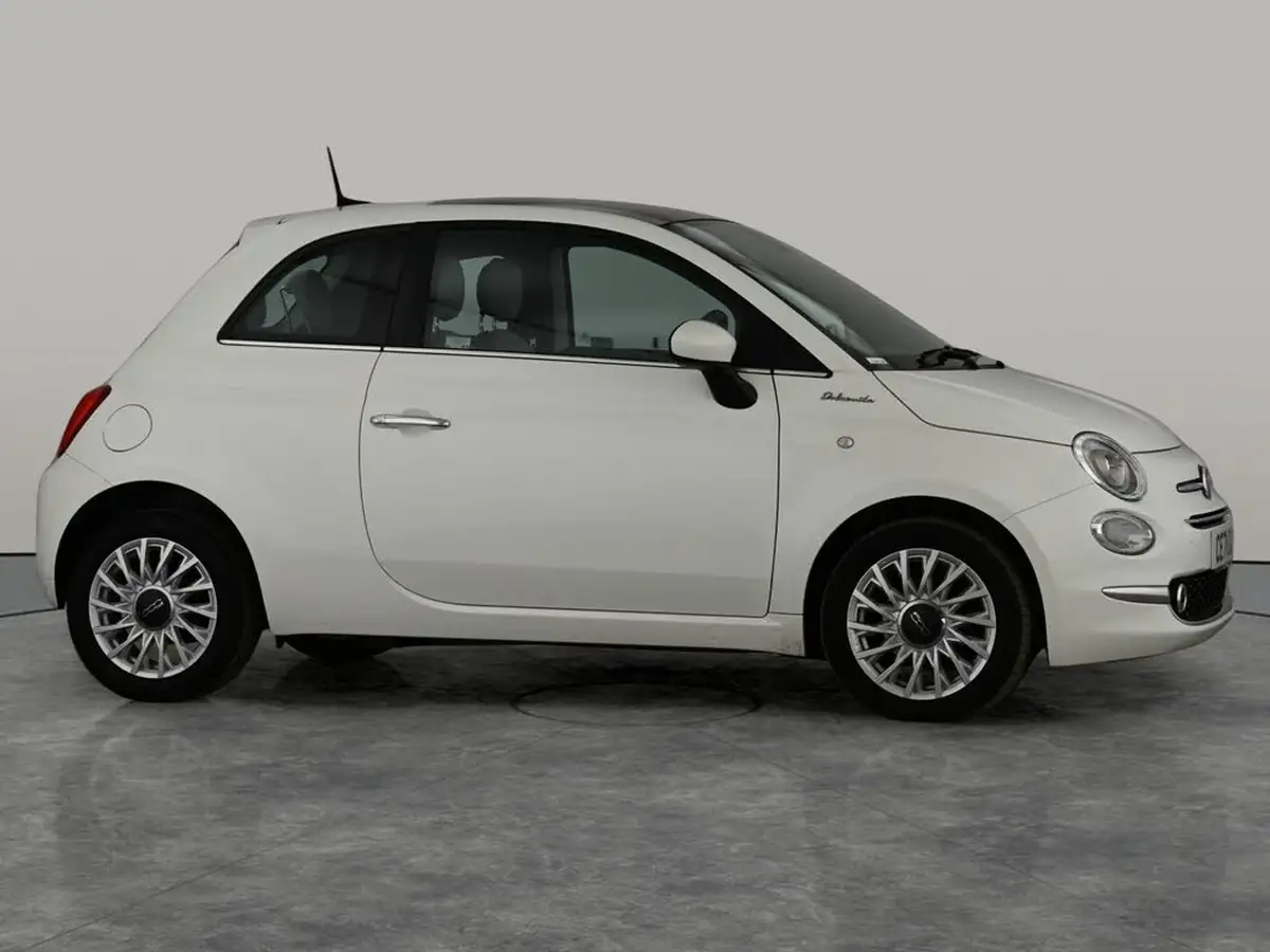 2021-fiat-500-10-dolcevita-big-4