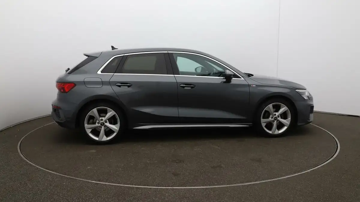 2022-audi-a3-15-35-tfsi-s-line-sportback-5d-tronic-big-42