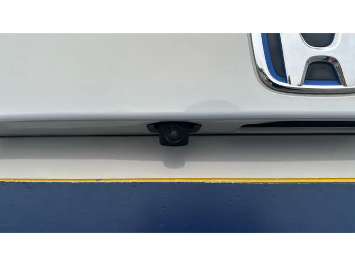 2021-honda-jazz-15-i-mmd-ex-109ps-big-24