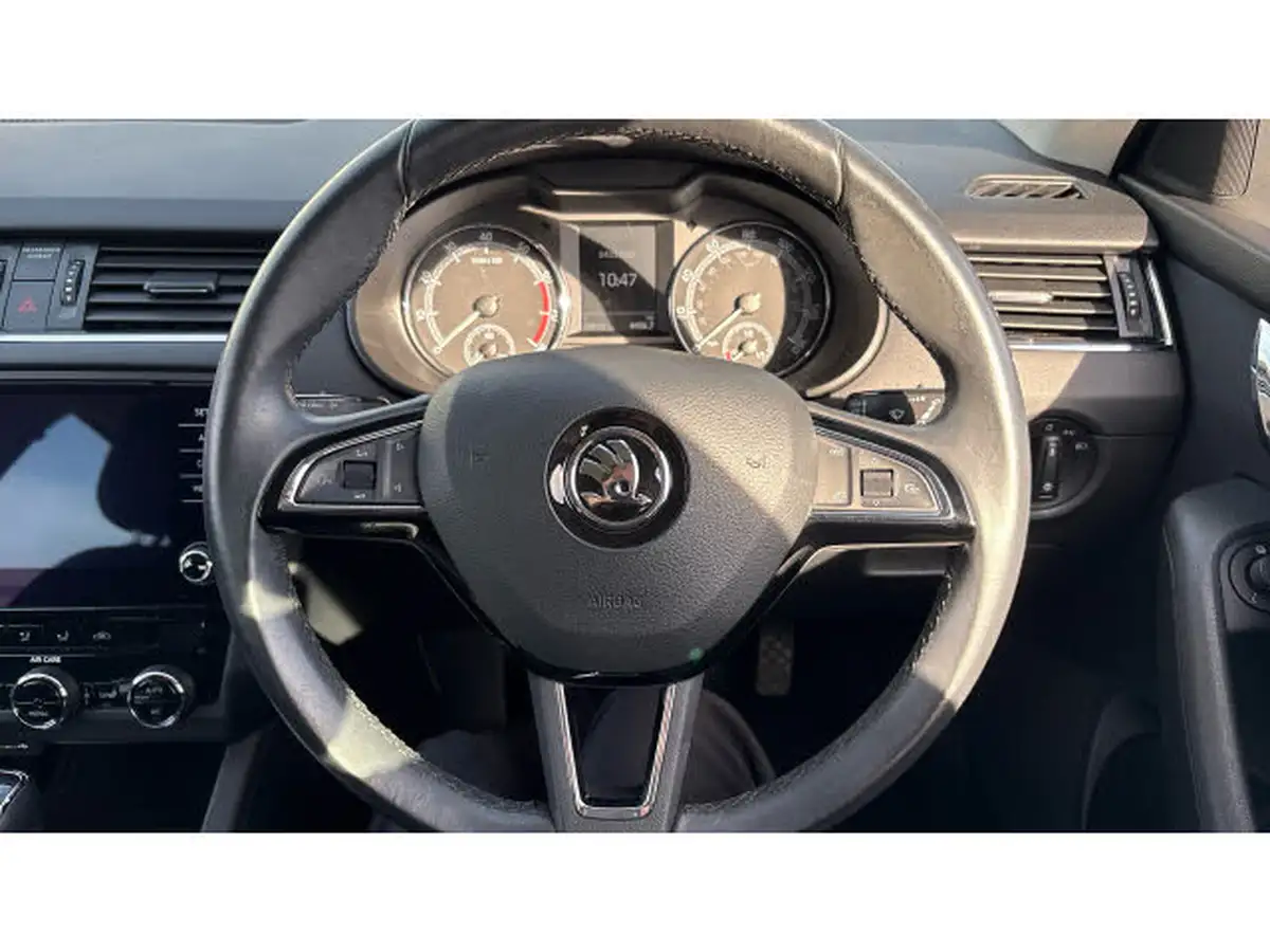 2017-skoda-octavia-14-tsi-se-hatchback-dsg-big-9