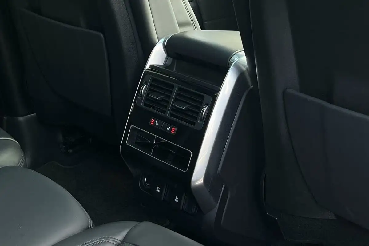 2021-land-rover-range-rover-sport-20-p400e-hse-silver-big-33