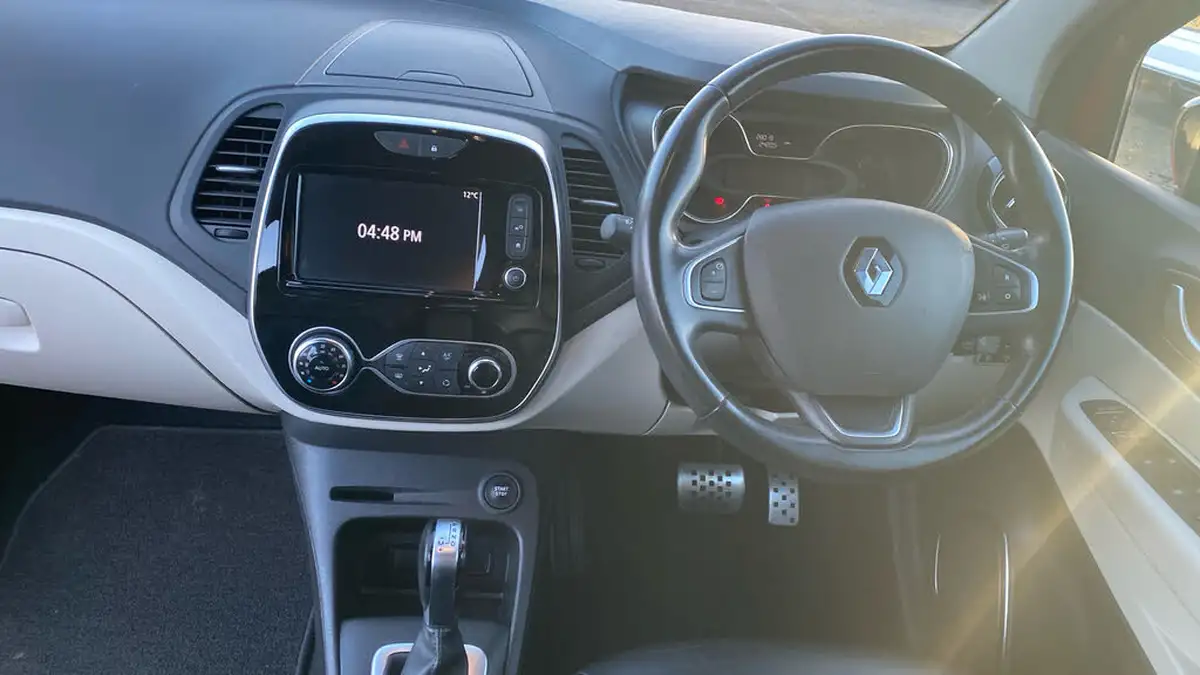 2019-renault-captur-15dci-gt-line-edc-auto-big-10