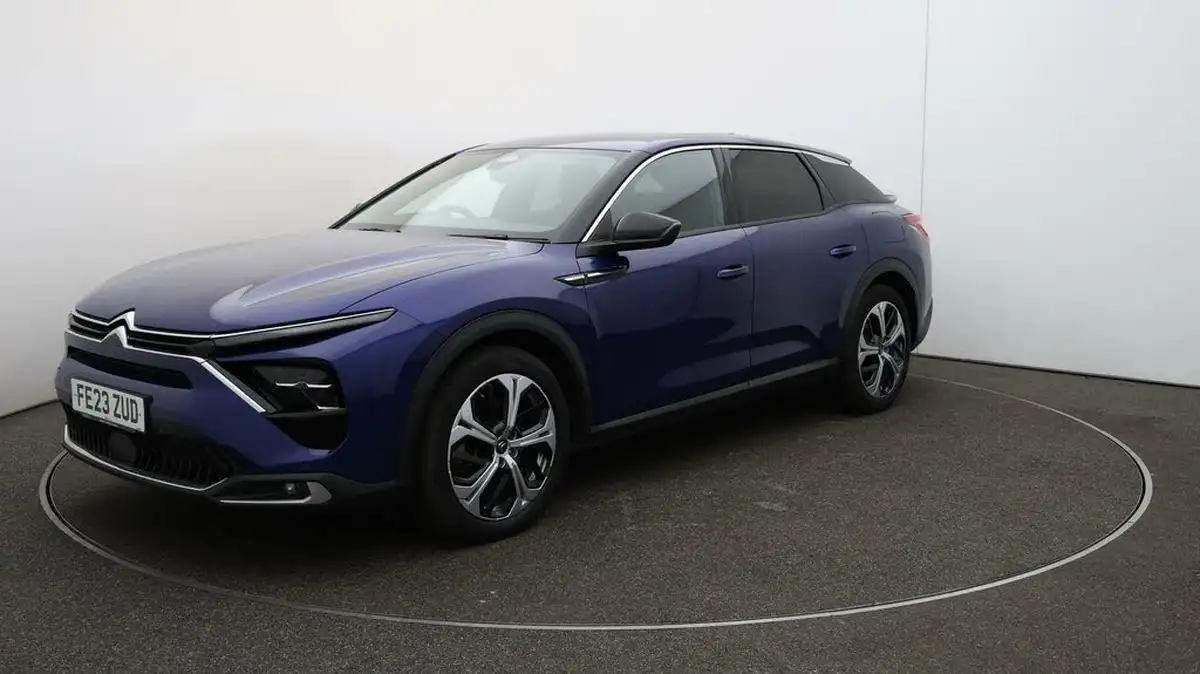 2023-citroen-c5-x-16-puretech-sense-plus-big-3