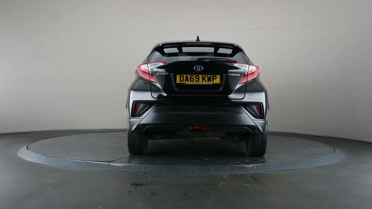 2019-toyota-c-hr-18-vvt-i-design-big-6
