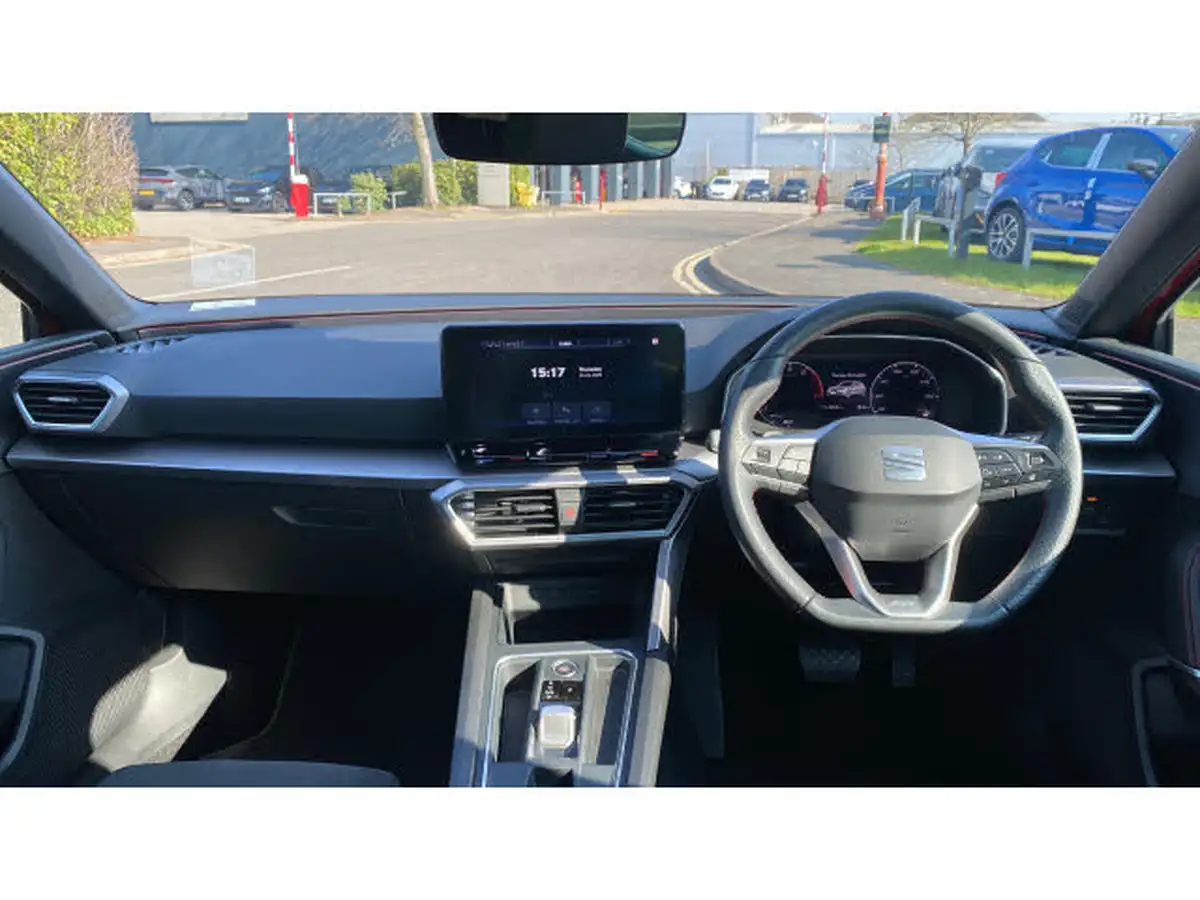 2022-seat-leon-big-8
