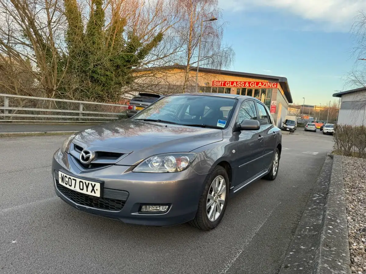 2007-mazda-mazda3-16-tamura-big-7