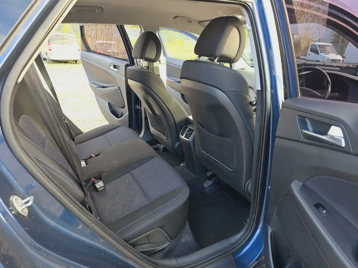 2017-hyundai-tucson-17crdi-blue-drive-se-nav-141ps-dct-big-22