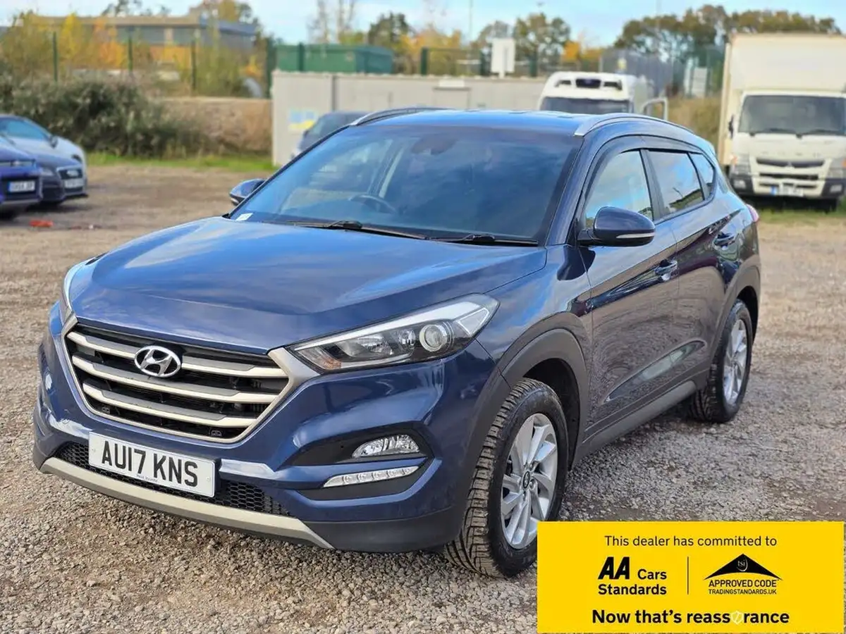 2017-hyundai-tucson-17crdi-blue-drive-se-nav-141ps-dct-big-2