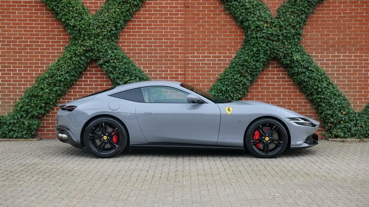 2022-ferrari-roma-38t-v8-f1-dct-ss-620ps-coupe-big-5