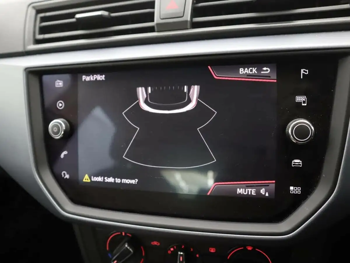 2020-seat-arona-10-tsi-se-technology-115ps-dsg-big-17