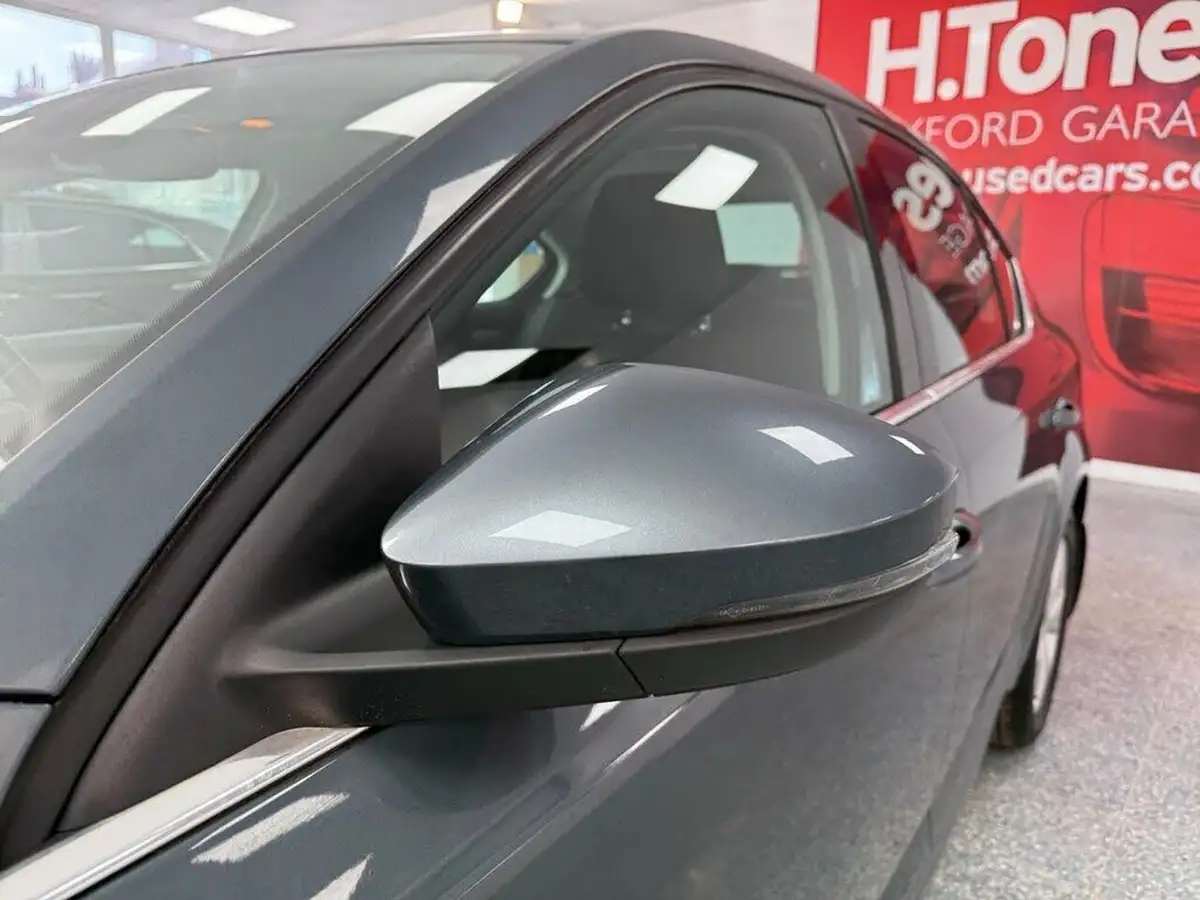 2020-skoda-octavia-10-tsi-se-technology-115ps-hatchback-big-17