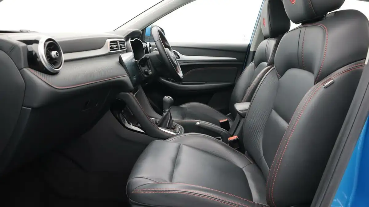 2022-mg-zs-suv-15-vti-tech-exclusive-big-14