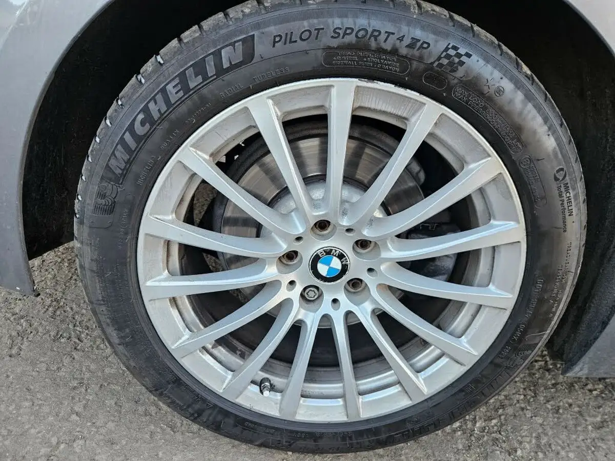 2017-bmw-5-series-20td-520d-se-188bhp-saloon-4d-big-17