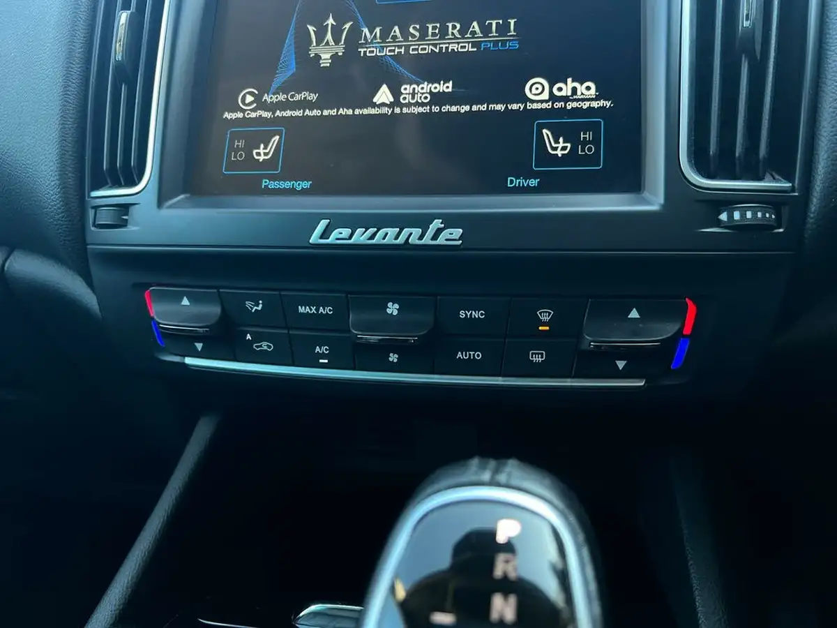 2017-maserati-levante-30td-awd-big-62