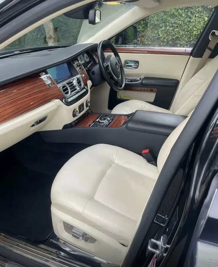 2010-rolls-royce-ghost-66-big-6